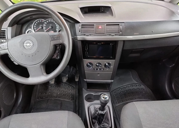 Opel Meriva cena 12300 przebieg: 233000, rok produkcji 2007 z Góra małe 232